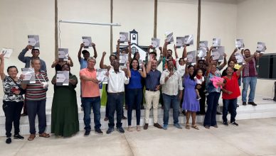 Cohab Minas entrega 162 títulos de propriedade no Vale do Jequitinhonha