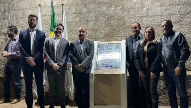 Dignidade e Casa própria para famílias de Nazareno