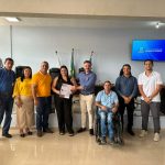 Famílias de Francisco Dumont recebem títulos de propriedade da Cohab Minas