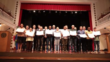 Governo de Minas entrega títulos de propriedade definitiva para 150 famílias de Pouso Alegre