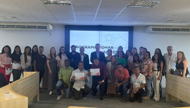 Programa Cohab Mais Perto reúne prefeitos e gestores de diversos municípios mineiros